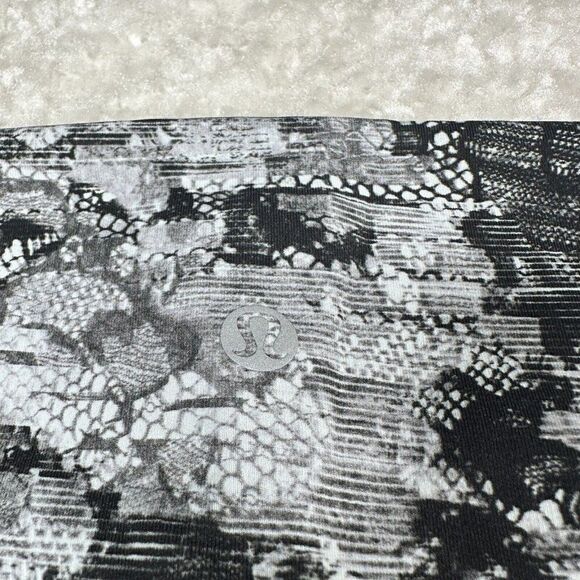 Lululemon Wunder Under High Rise Cropped Legging Masked Lace Starlight Black - Picture 8 of 13
